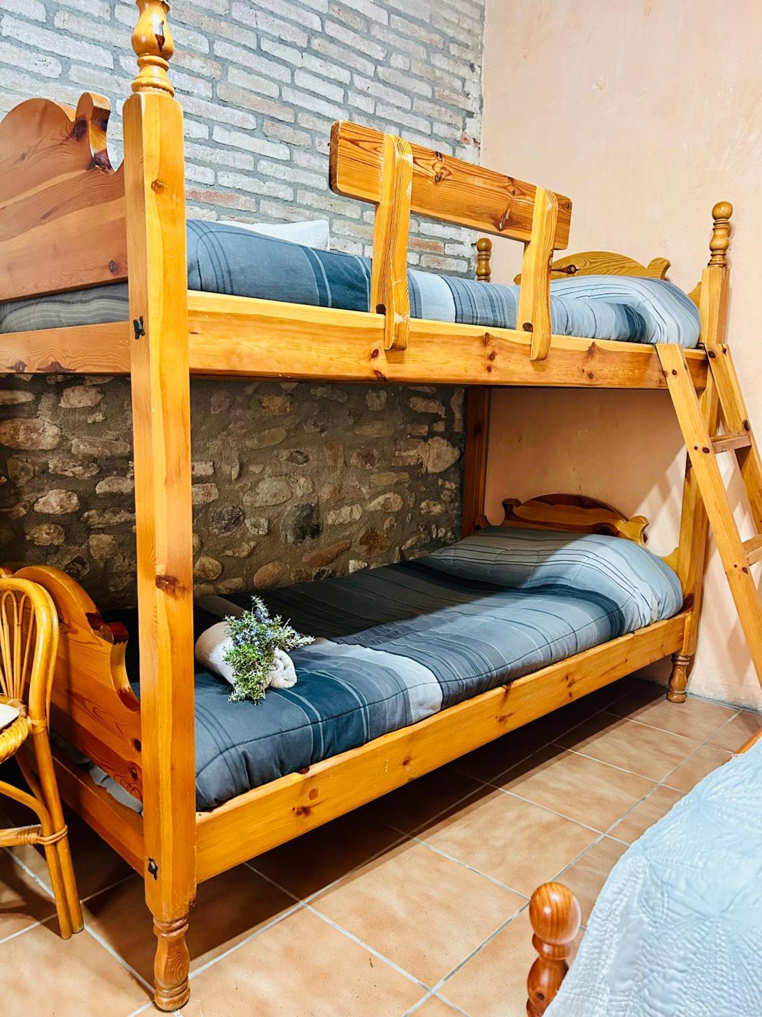 Masia Pau Prat Holiday home Llica d'Amunt